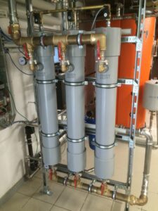 Example of a self cleaning legionella filter installation